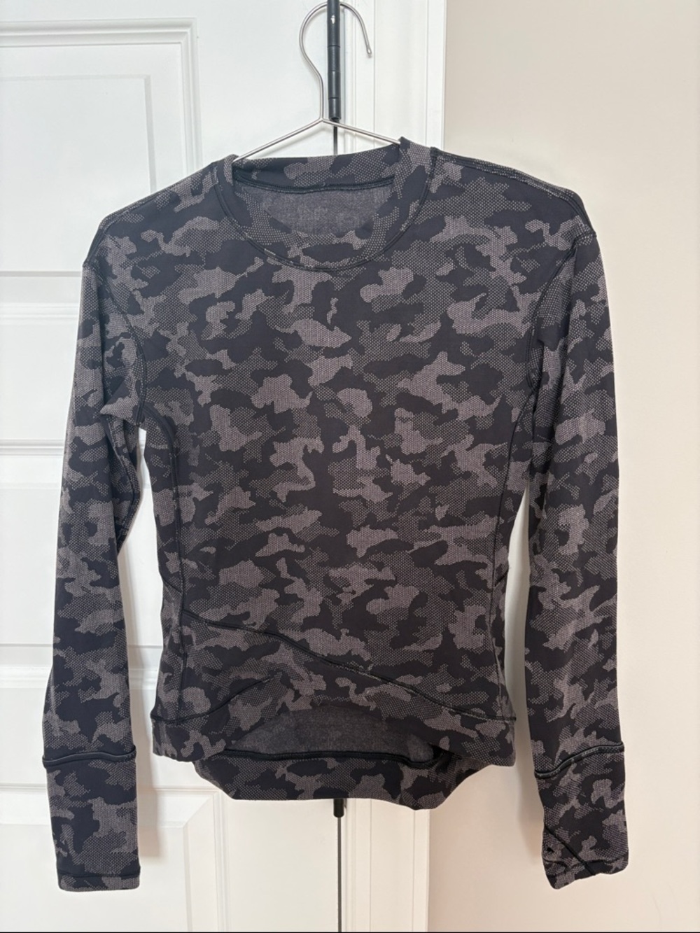 Lululemon Gray Black Camo Long Sleeve Top